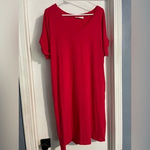 Red short sleeve t-shirt dress.